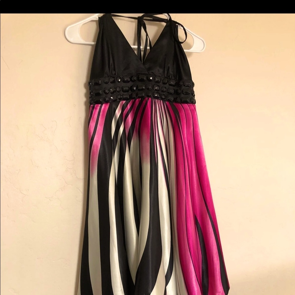 Shark-bite hem halter dress with beaded underbust size US 14/16  satin like feel